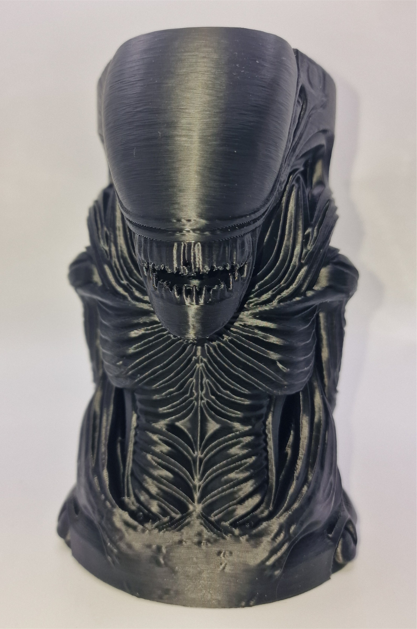 Dosenbehälter mit Griff